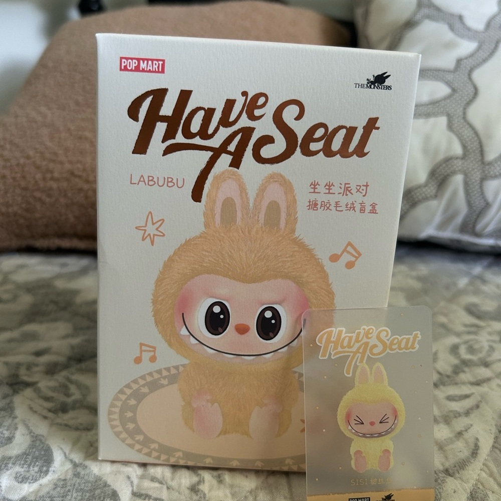 Pop Mart Labubu Have A Seat Sisi